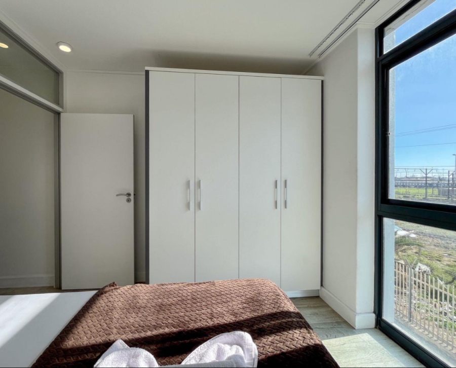 2 Bedroom Property for Sale in Woodstock Western Cape